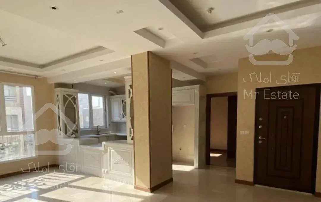 ۱۲۰ متر / ۳ خواب / شاه شاهین شمالی