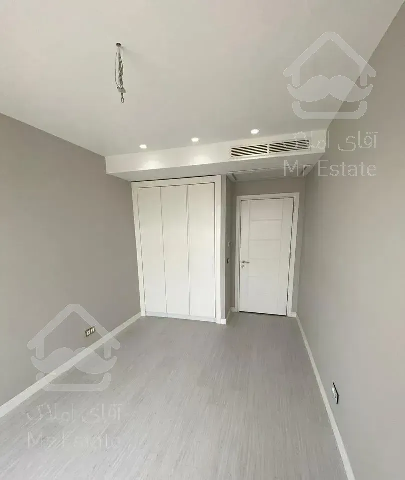 واحد ۱۱۷ متری ۲خوابه با ویوی ابدی در برج کوروش