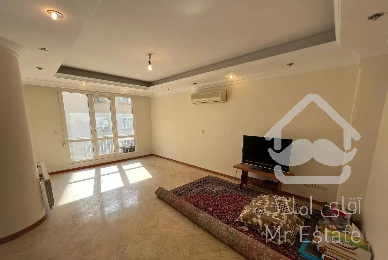 آپارتمان ۹۰ متر ونک شیراز