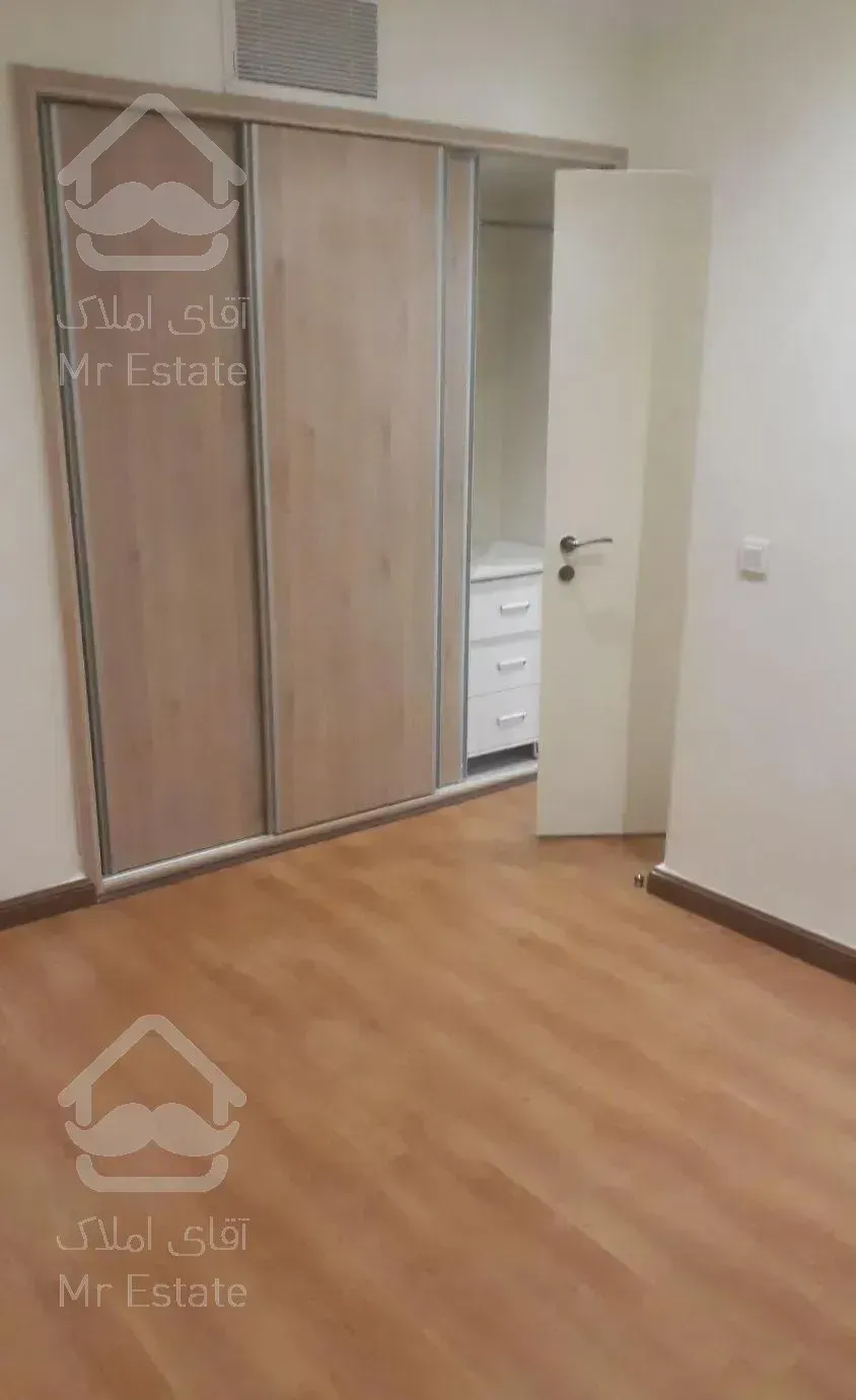 فرمانیه دیباجی شمالی محمود نوریان گلبرگ ۱۰۸ متری