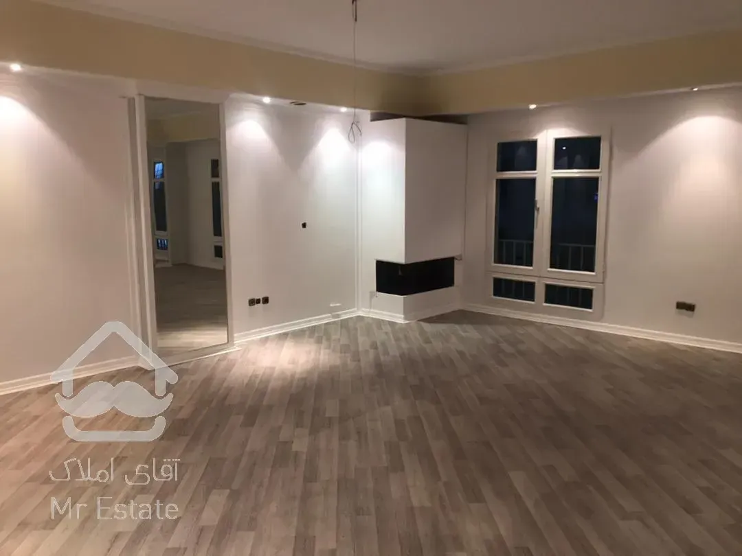 اجاره و رهن آپارتمان الهیه 200  متر لاکچری