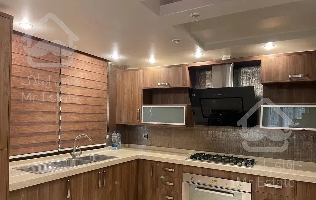 اپارتمان ۲۷۰ متر ۴ خواب تک واحدی فرمانیه شرقی