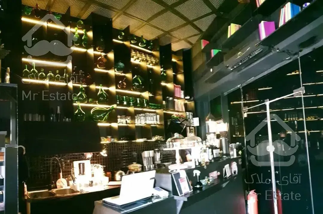 شهرک غرب 37متر تجاری+20متر بالکن/ ایران زمین