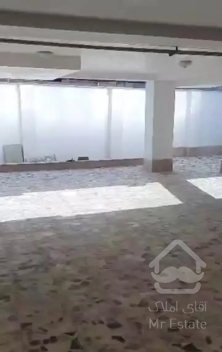 فروش ویلایی دو طبقه ، بلوار منفرد