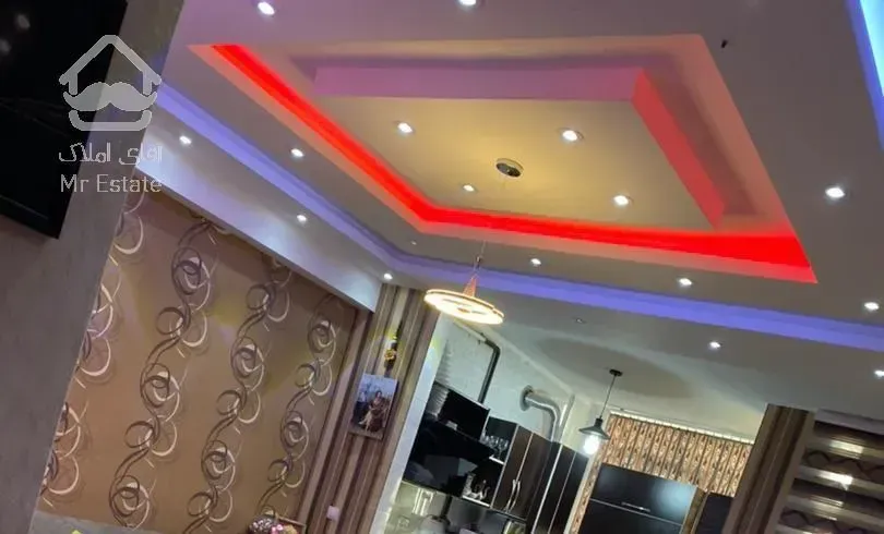 ۸۰ متر مفید طبقه دوم با آسانسور