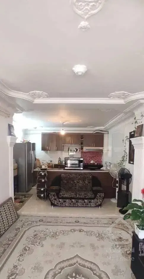 (فروش سوئیت ۶۵ متری)دوخواب/نزدیک خیابان اصلی