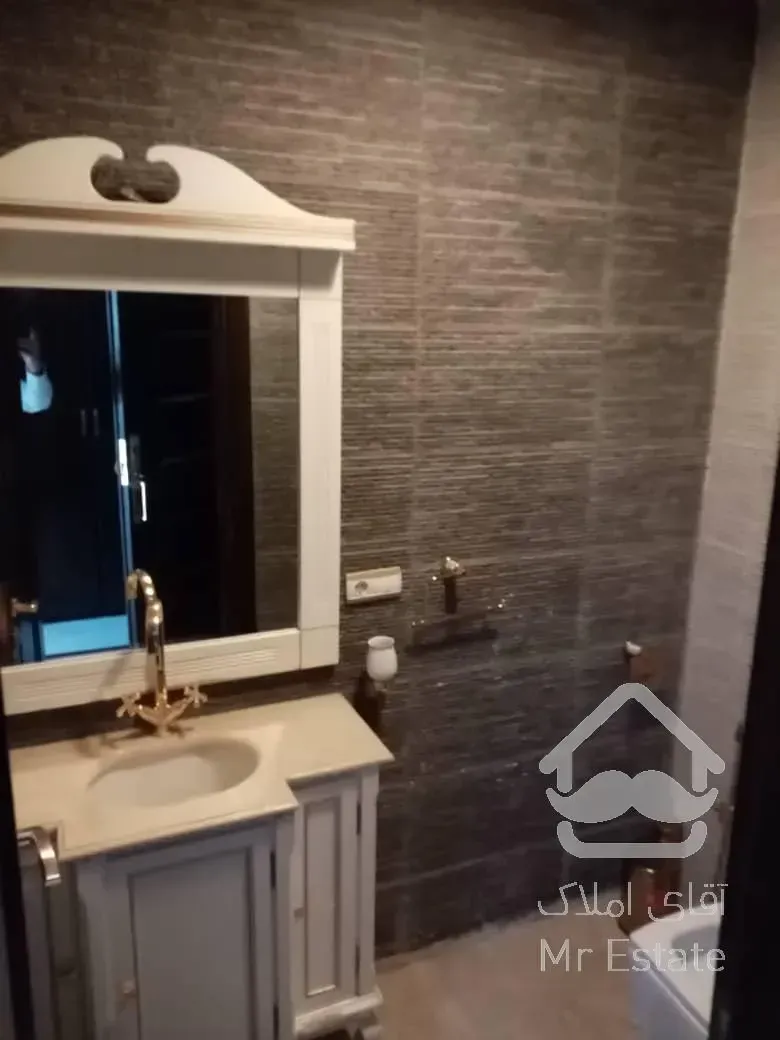 اجاره و رهن آپارتمان ولنجک 120  متر لوکس