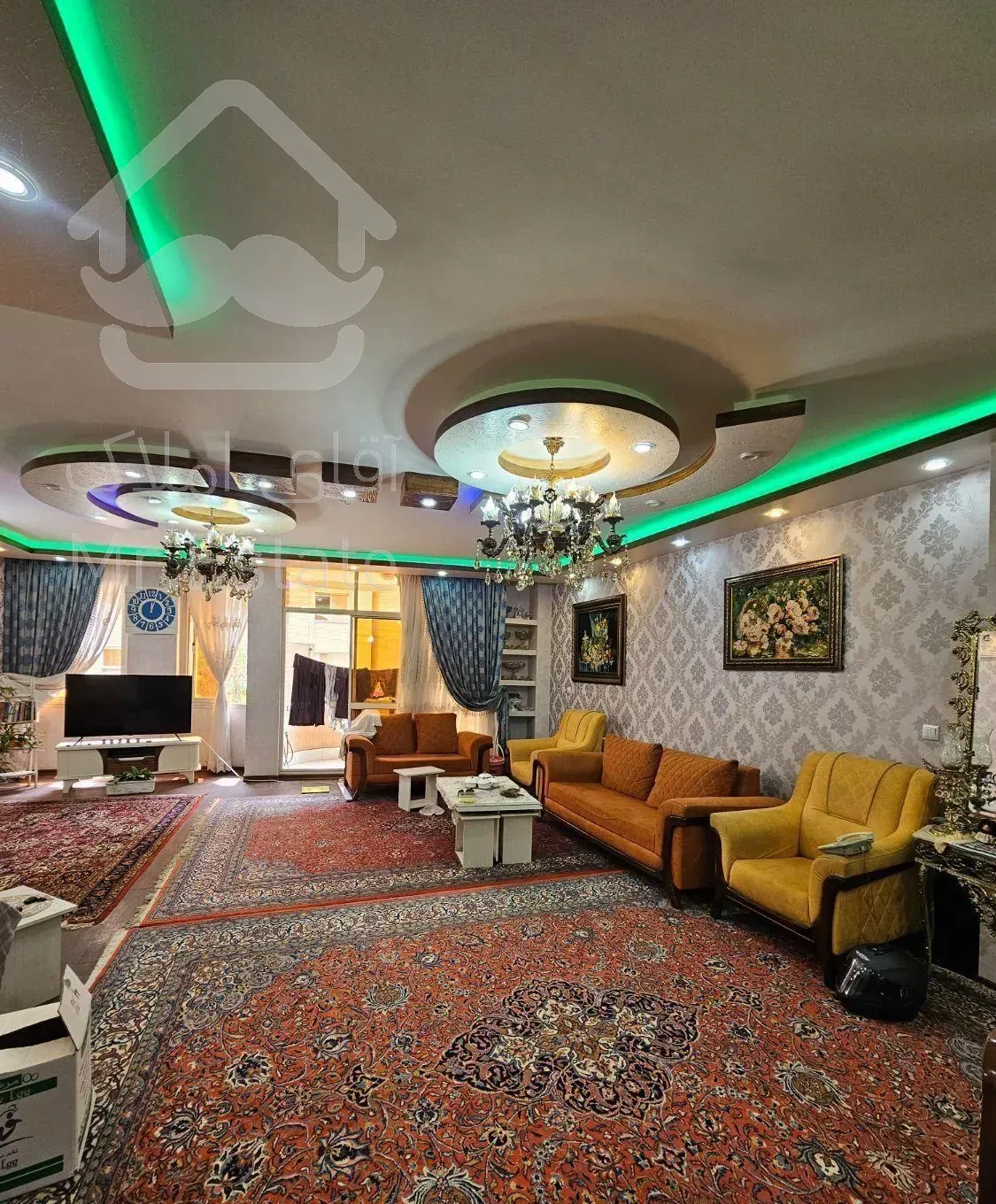 آپارتمان ۲ خوابه تاپ لوکیشن / جابر انصاری