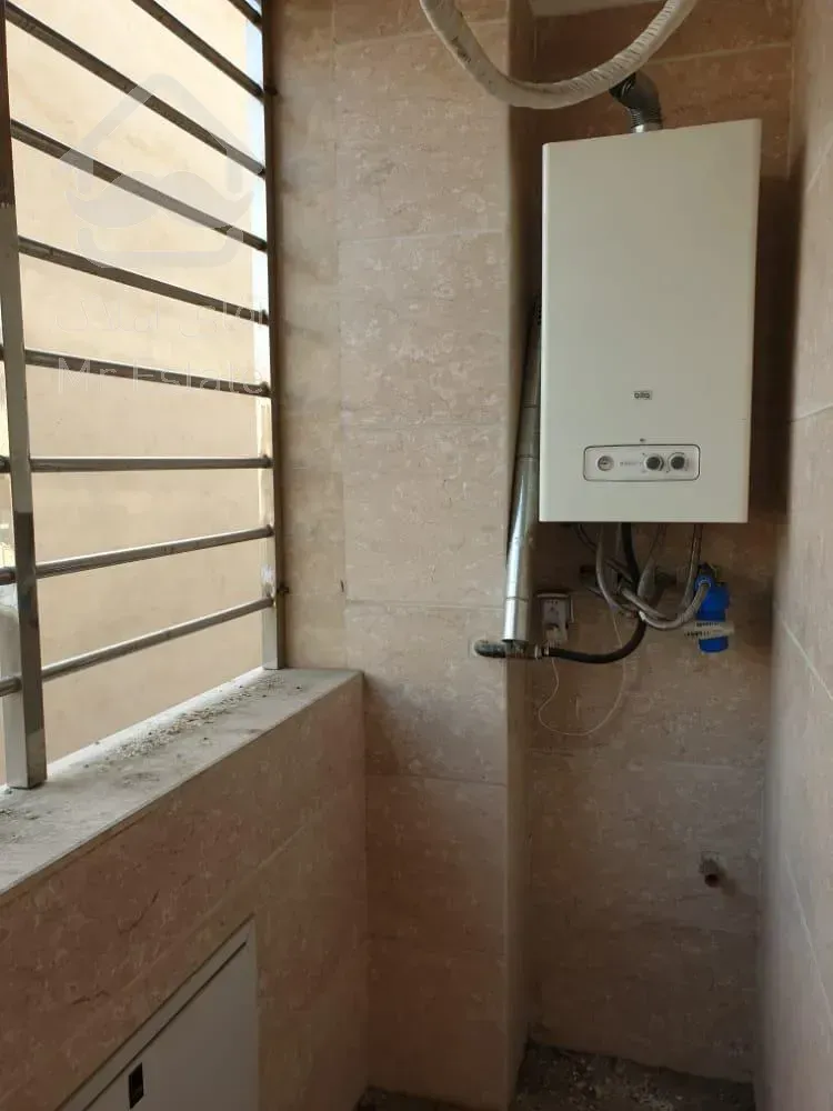 ۸۱متر دو خواب فول امکانات