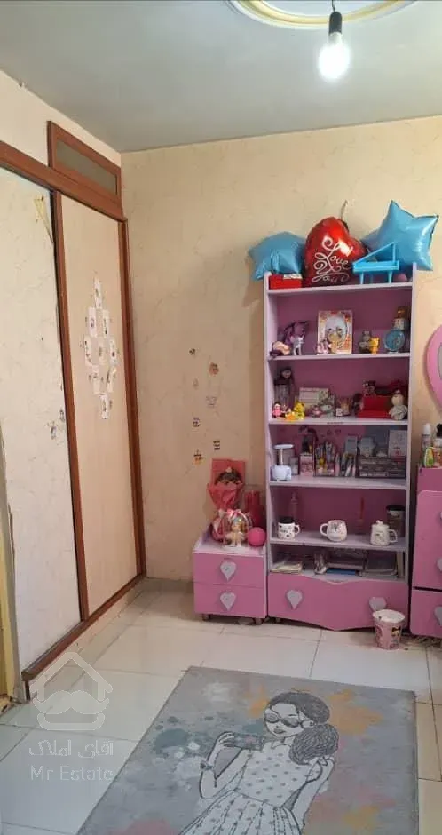 رهن آپارتمان ۴۰ متری ۱ خوابه طبقه ۳ در نازی‌آباد