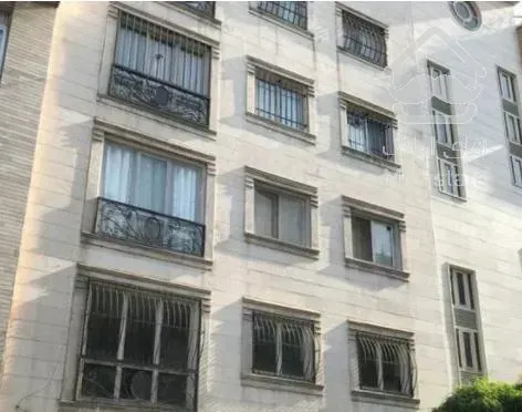 آپارتمان 120 متری خوش نقشه بین بهشتی و مطهری