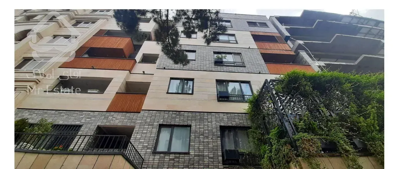 آپارتمان 82 متری 2 خواب غرق در نور