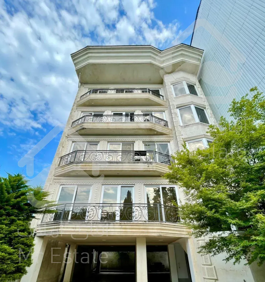 فروش واحد 140 متری در میدان آزادی