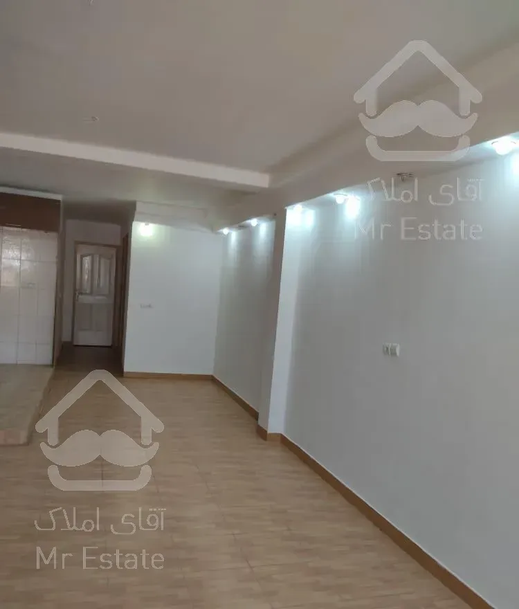 آپارتمان 95 متری خیابان 2 آموزگار همراه  200 وام