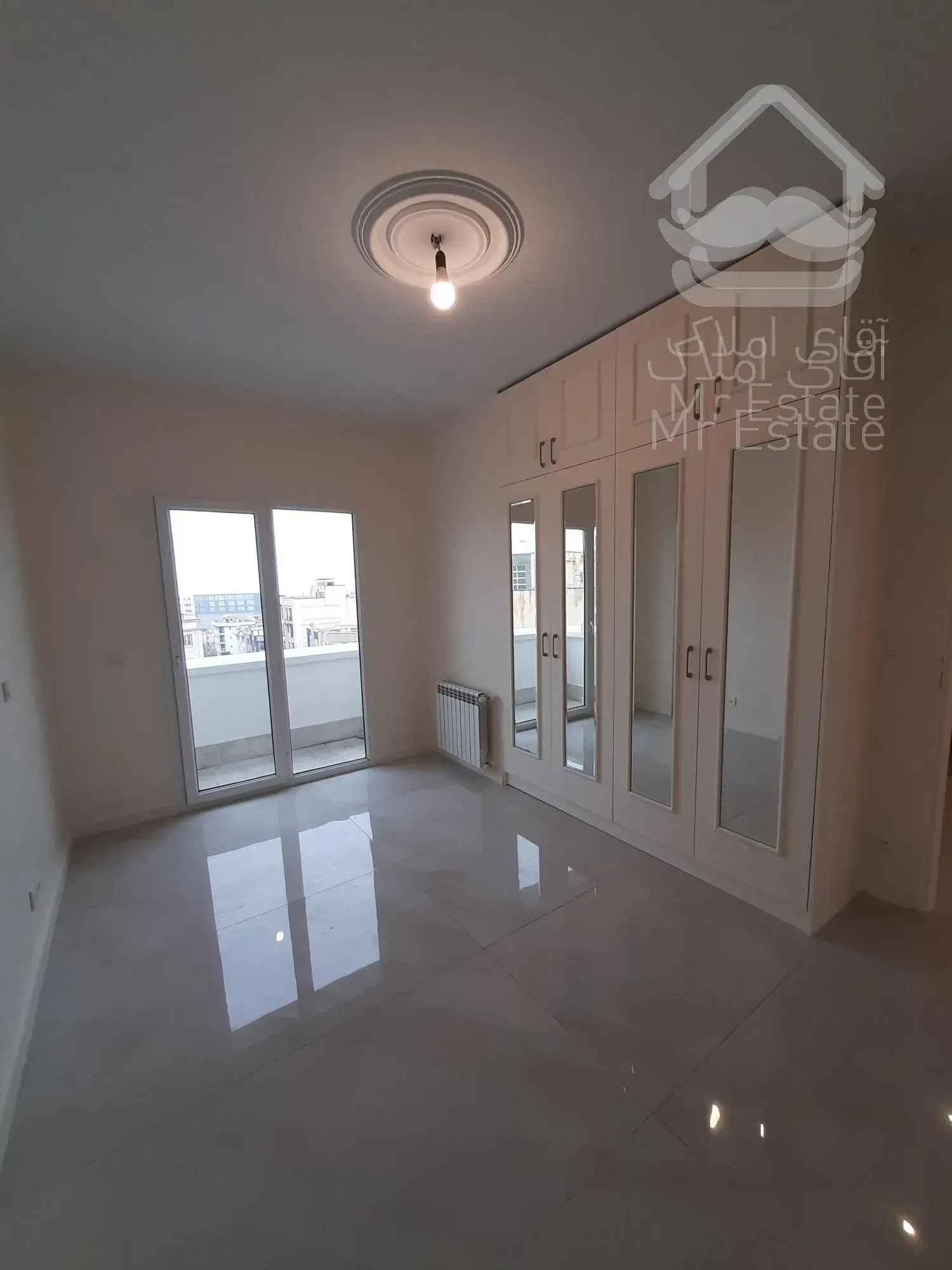 فروش ۸۰متری لاکچری بر بلوار کمالی