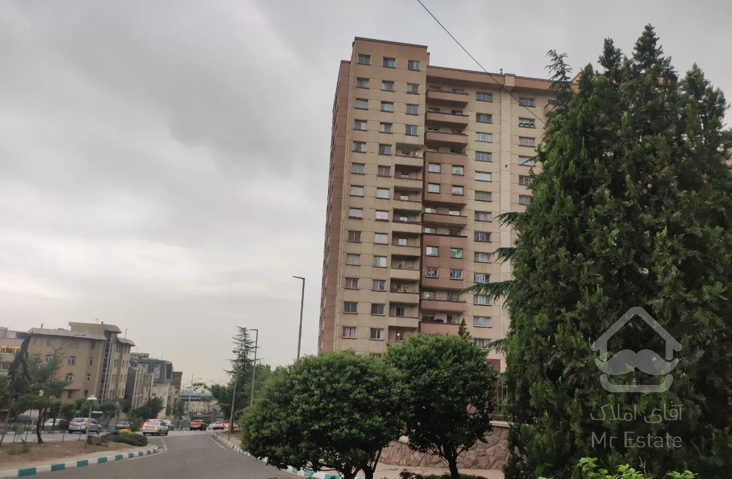 بلوار کاوه مجتمع سبحان ۱۶۰ متر (احمدی)