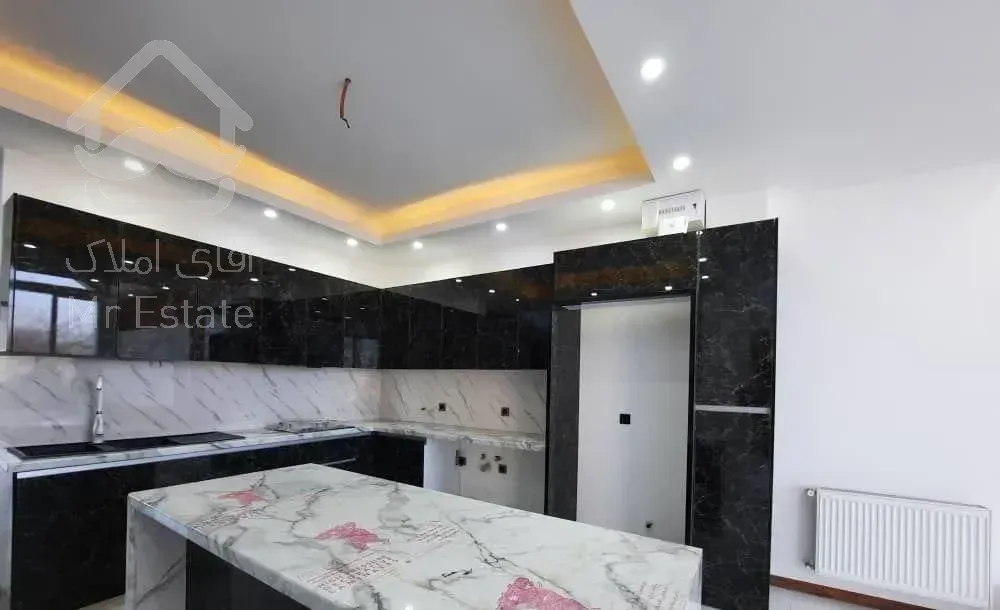 ویلایی تریبلکس ۴۵۰ متری،فول امکانات،طراحی لوکس