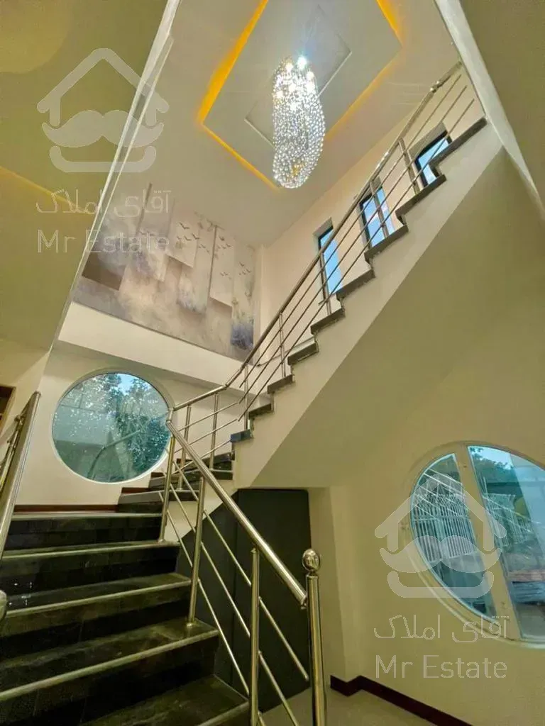 فروش فوری و زیر قیمت ویلا لاکچری ۵۵۰ متر در سعادت آباد چمستان