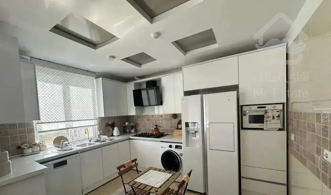 اجاره اپارتمان۱۰۰متر/۲خواب/هشت بهشت