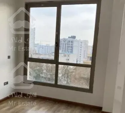 نیاوران ۱۳۰ متر ۲ خوابه نوساز دید