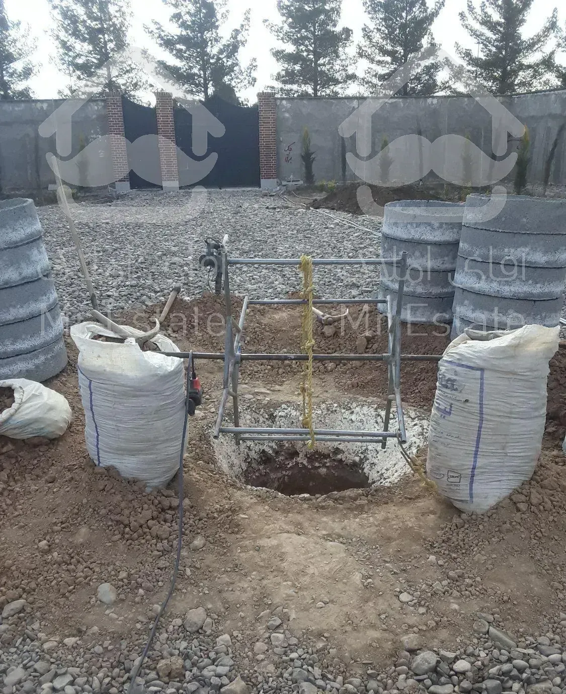 چاه کن چاه فاضلاب وچاه ارت