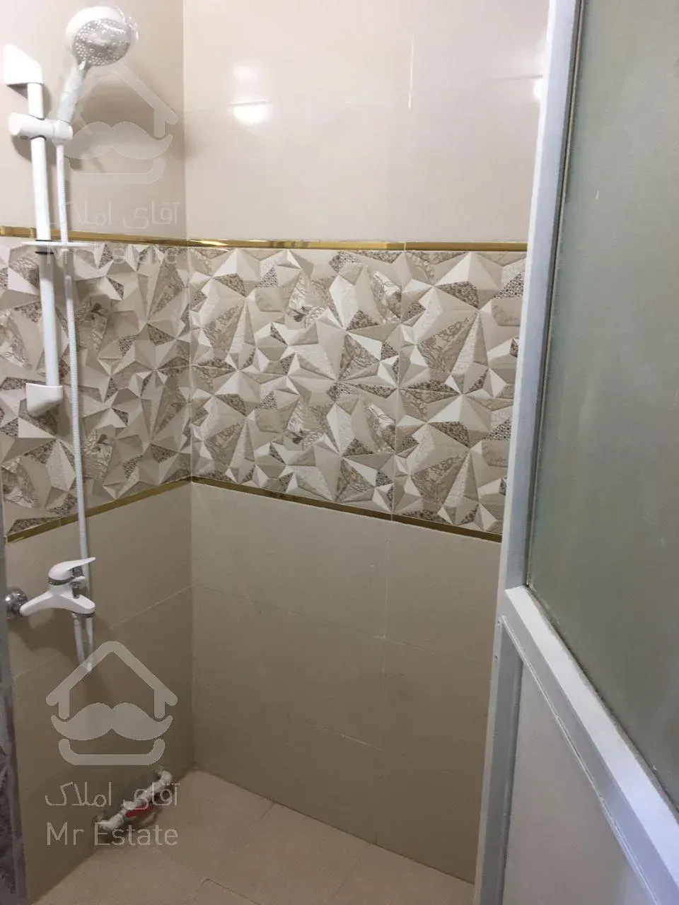 فروش آپارتمان ۵۳ متری ۱ خواب ۳ رویتی تک واحد آذربایجان