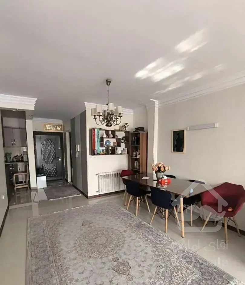 ۱۰۵ متر دو خوابه همایون شهر جنوبی