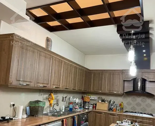 ویلایی ۲۳۰ متر دوبلکس سعادت آباد