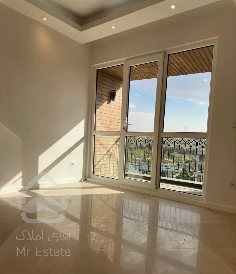 پور ابتهاج 120متر چشم انداز زیبا زیر قیمت منطقه