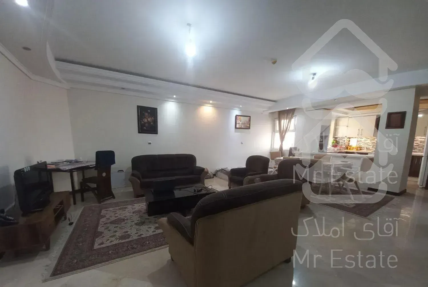 آپارتمان ۹۵متر دوخواب زمرد