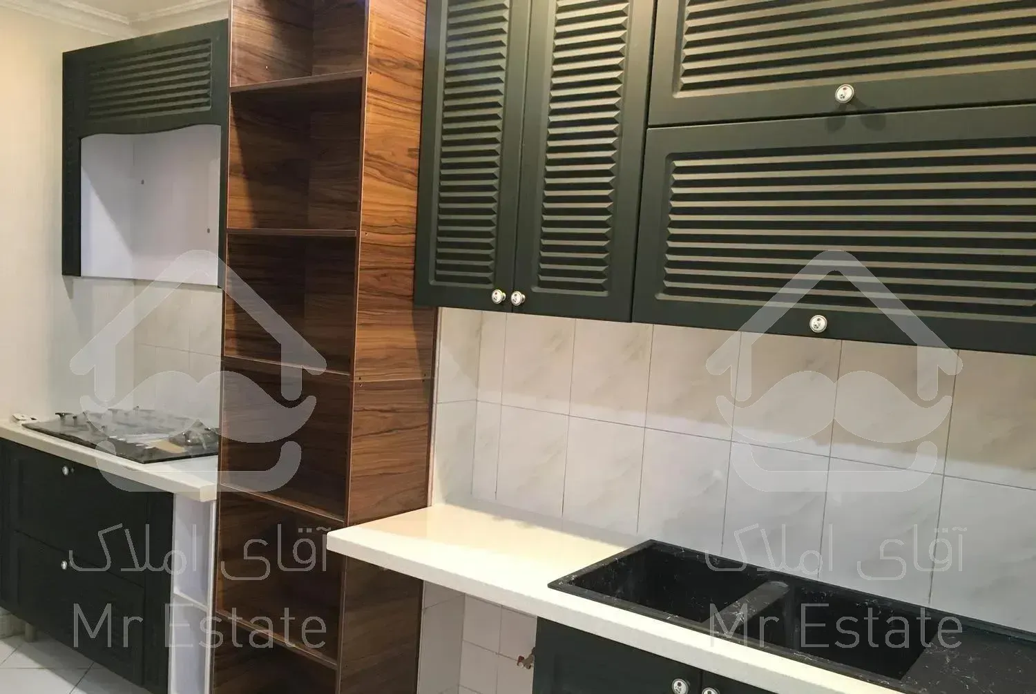 آپارتمان ١٢٠متری دروس/٢خ/١٠٠متر حیاط اختصاصی