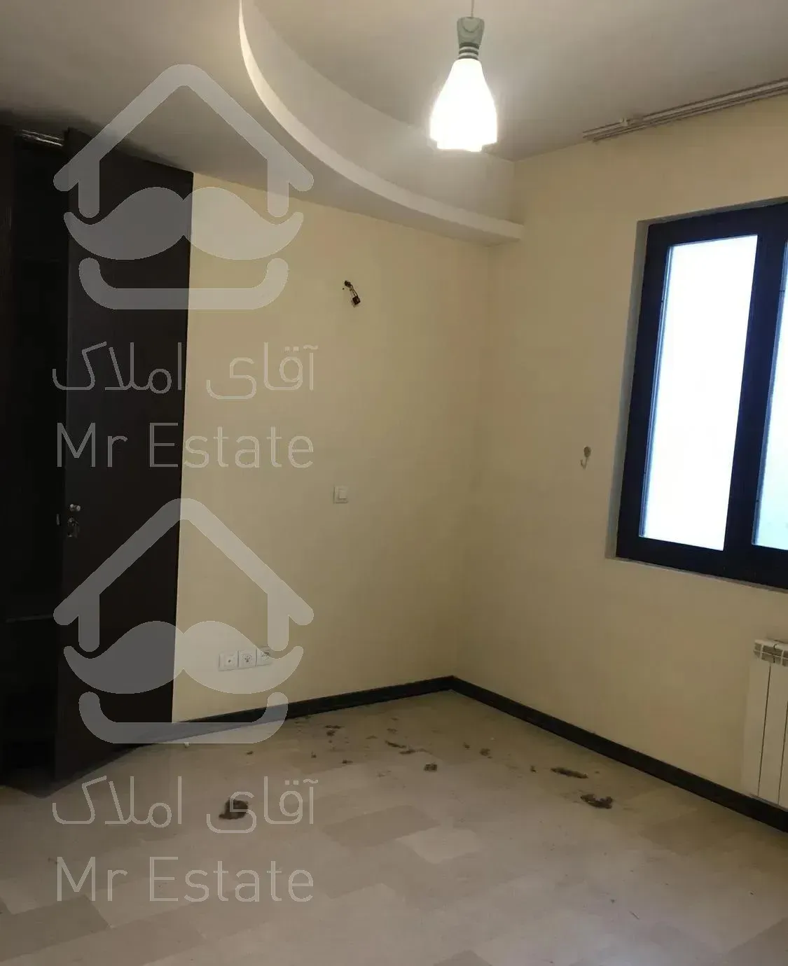 ظفر خیابان دلیری ۱۵۰ متر ۳خوابه