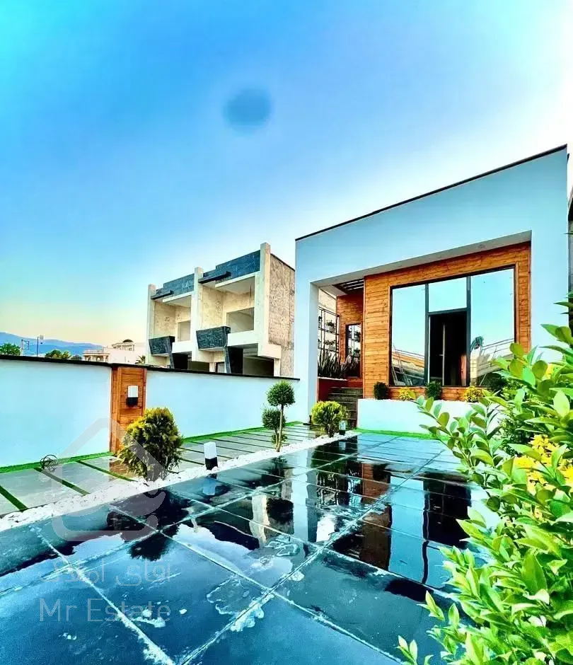 ویلا 250 متری/ سندششدانگ/ جاده دریا/ روفگاردن