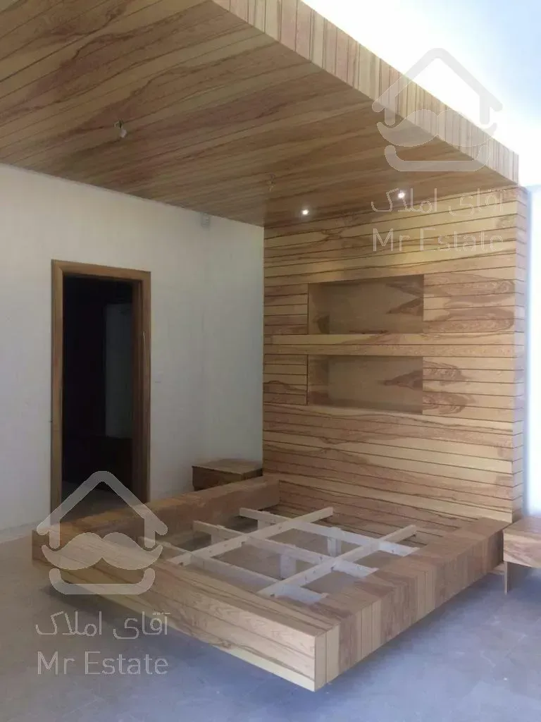 خرید آپارتمان 215 متری فرمانیه