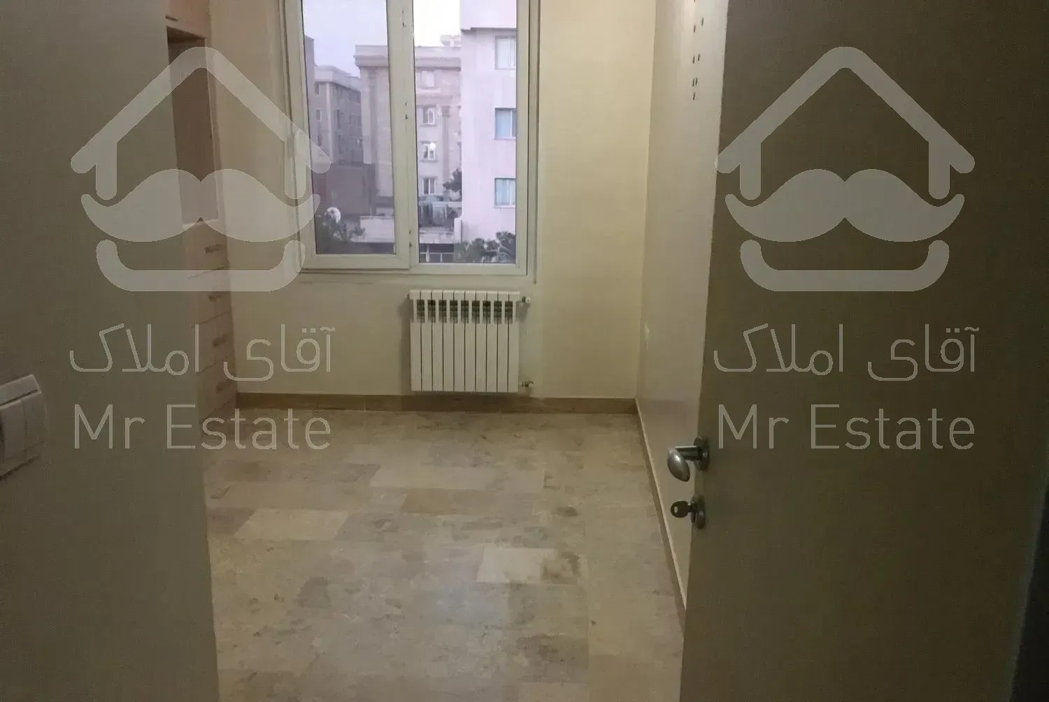 بلوار گلاب / ۱۳۰ متر/شیک