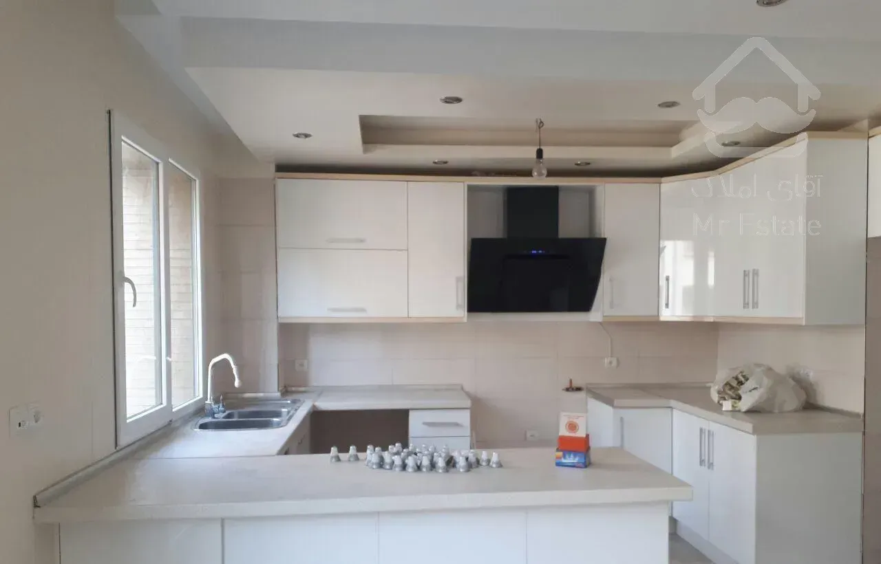 شریعتی سه راه طالقانی 60متری فول زیرقیمت