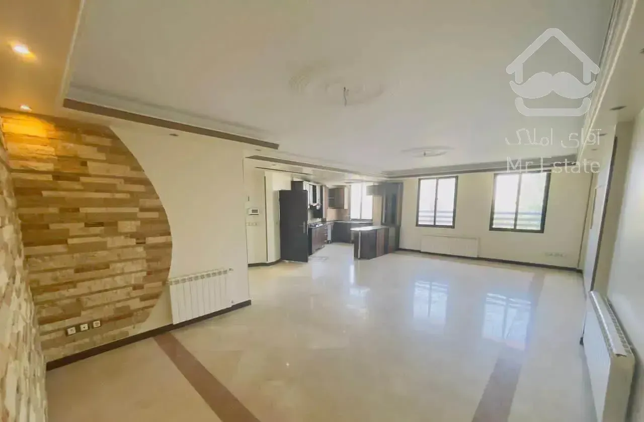 فروش و معاوضه مناسب برای نمایشگاه