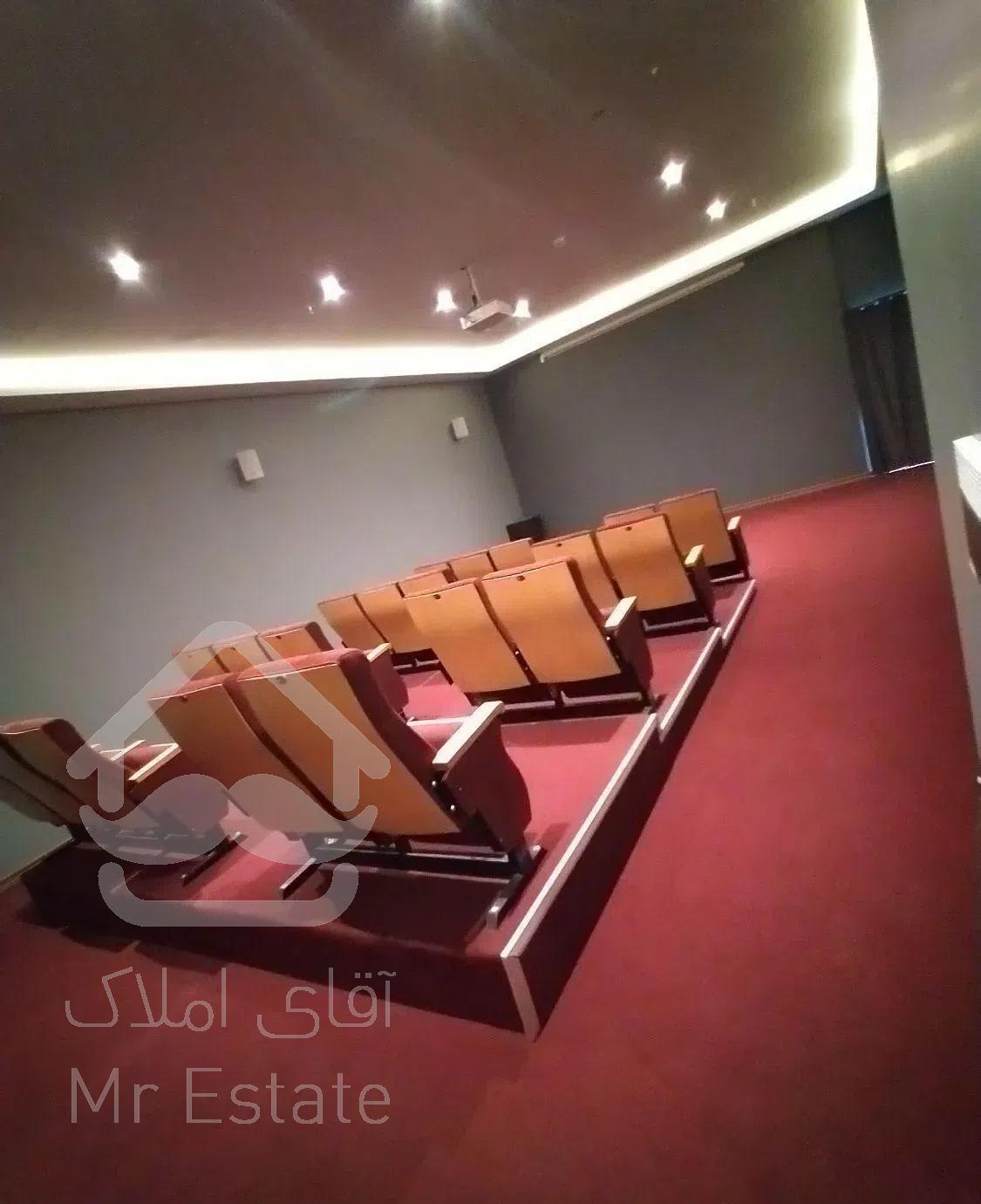 106متر دو خواب بزرگ /نور گیر  /بدون پرتی