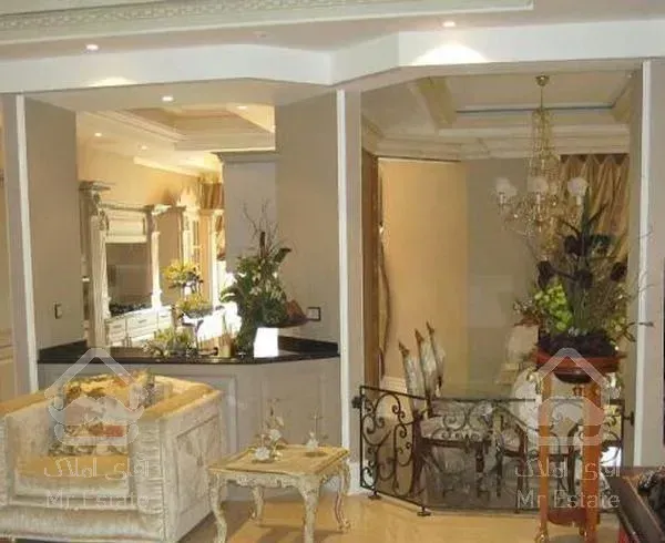 210 متر اعیان نشین عظیمیه