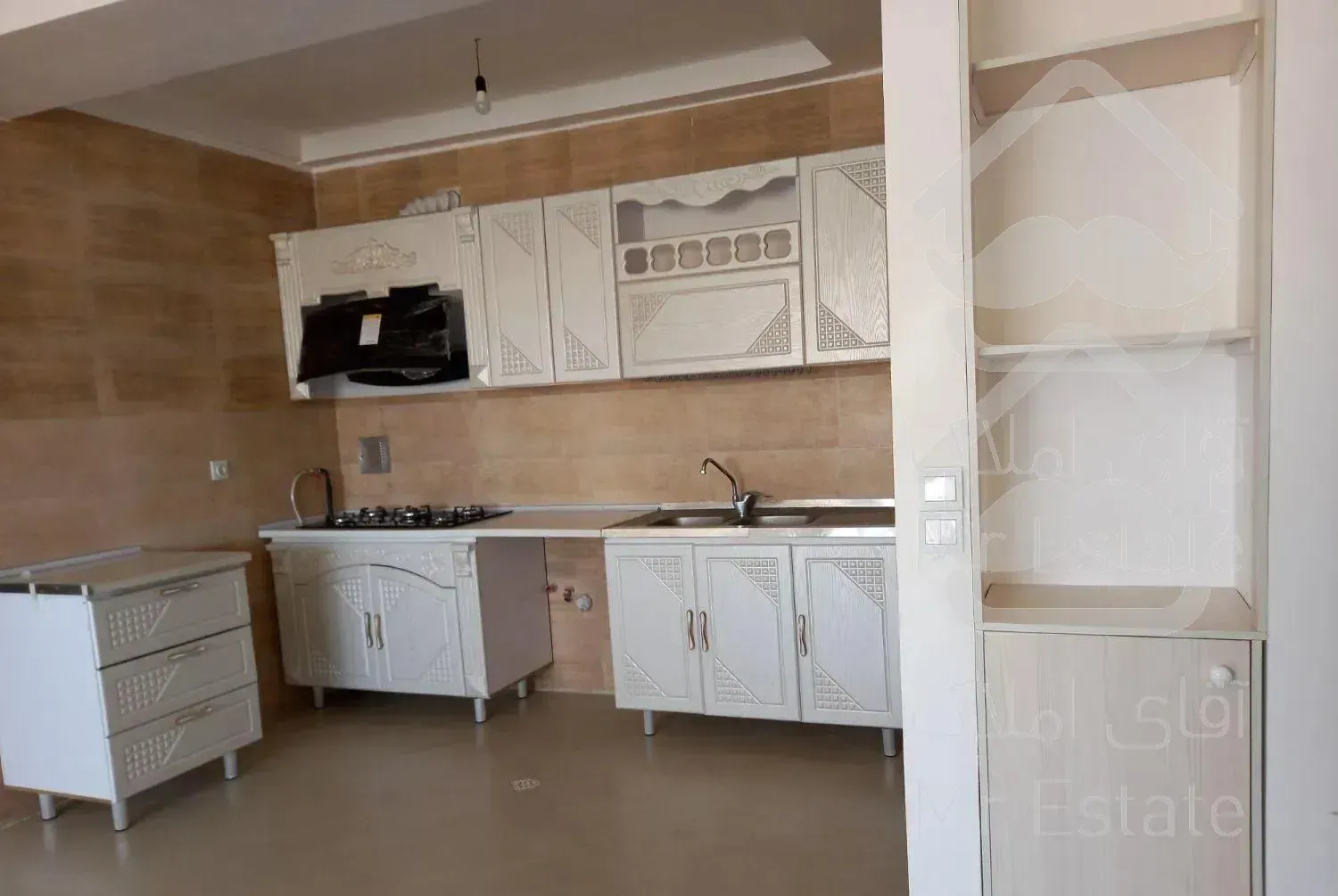 آپارتمان۸۰ متری،نور گیرعالی،نوساز