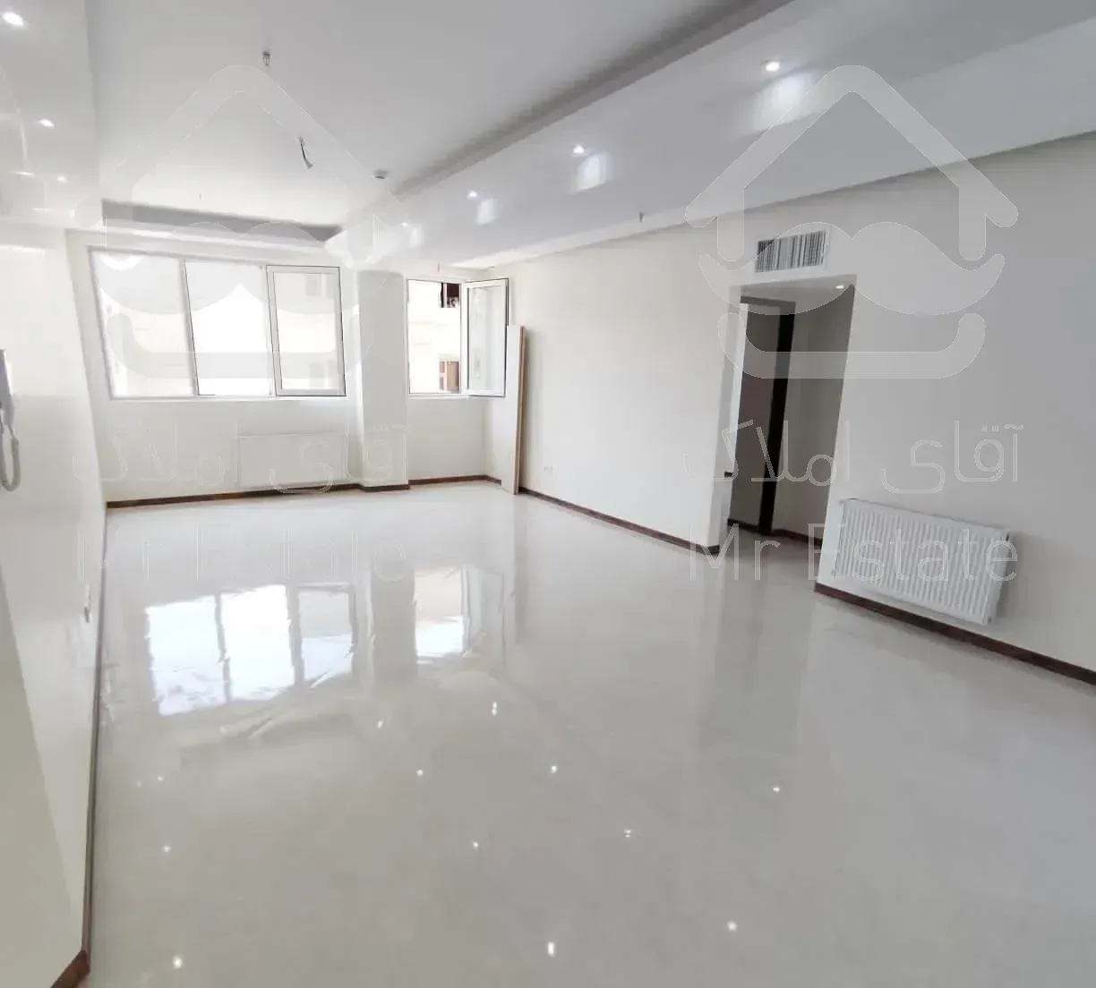 ۹۲ متر دو خواب غرق نور