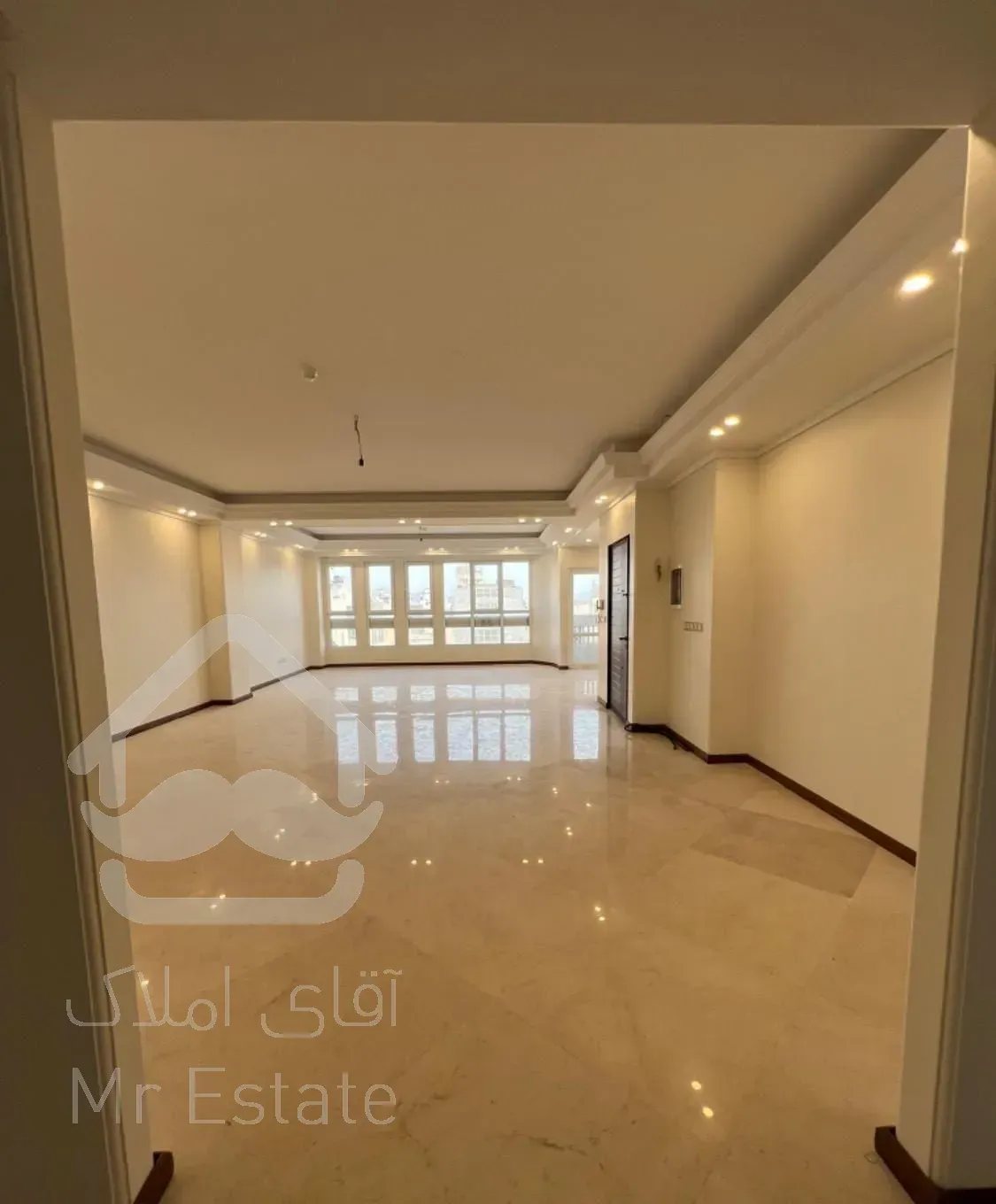 160مترسوپرلوکس/تاپ لوکیشن/متریال برند