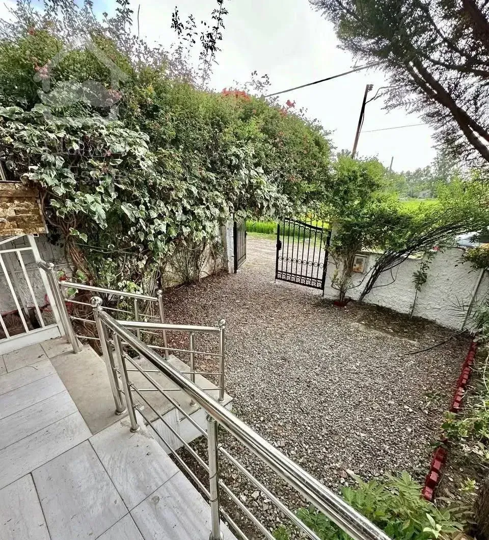 ویلامحمودآباد چندسال ساخت دارای سند مالکیت