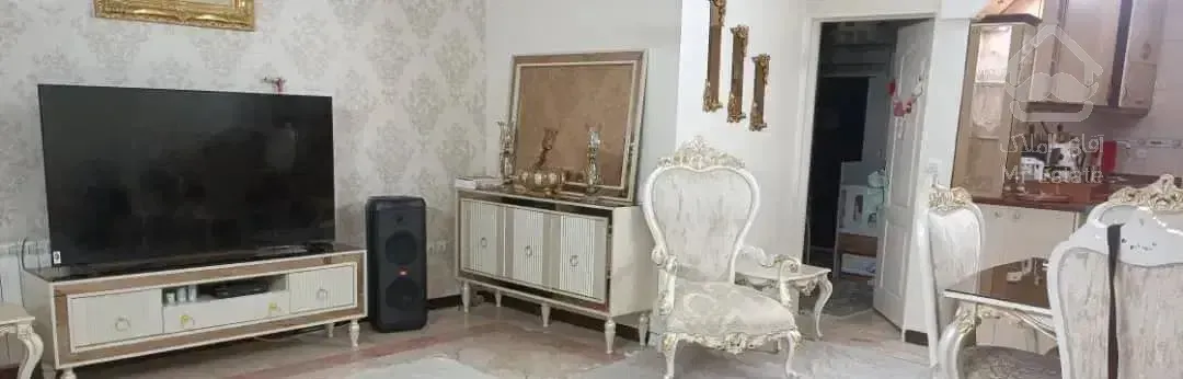 ۷۰ متر دوخواب شیک و خوش نقشه/ فول امکانات/ ۱۲ ساله