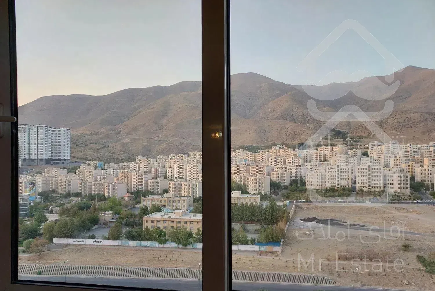 ۱۱۸ متر دو خواب برج آسمان دریاچه/چشم انداز کوه