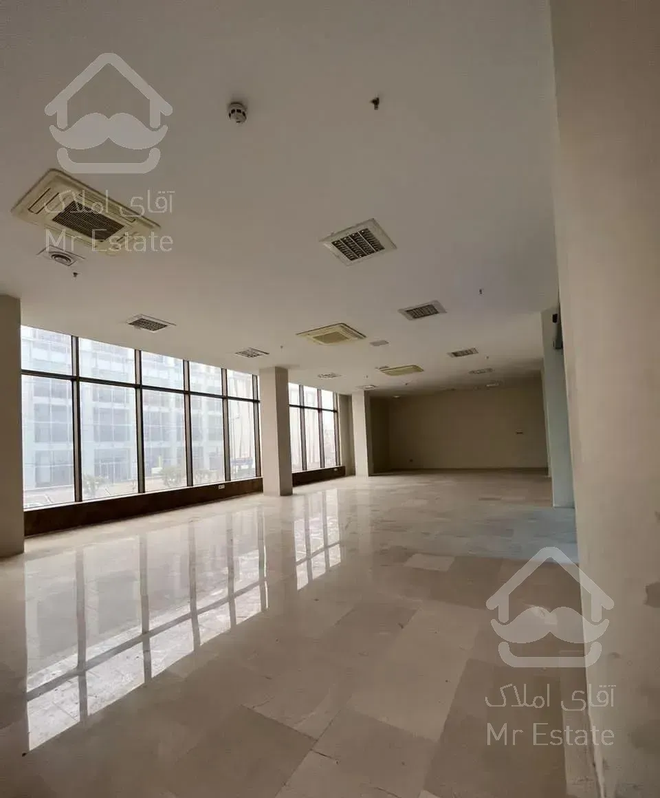 اجاره  ۱۳۰ متر مغازه با تراس بزرگ/کافه رستوران