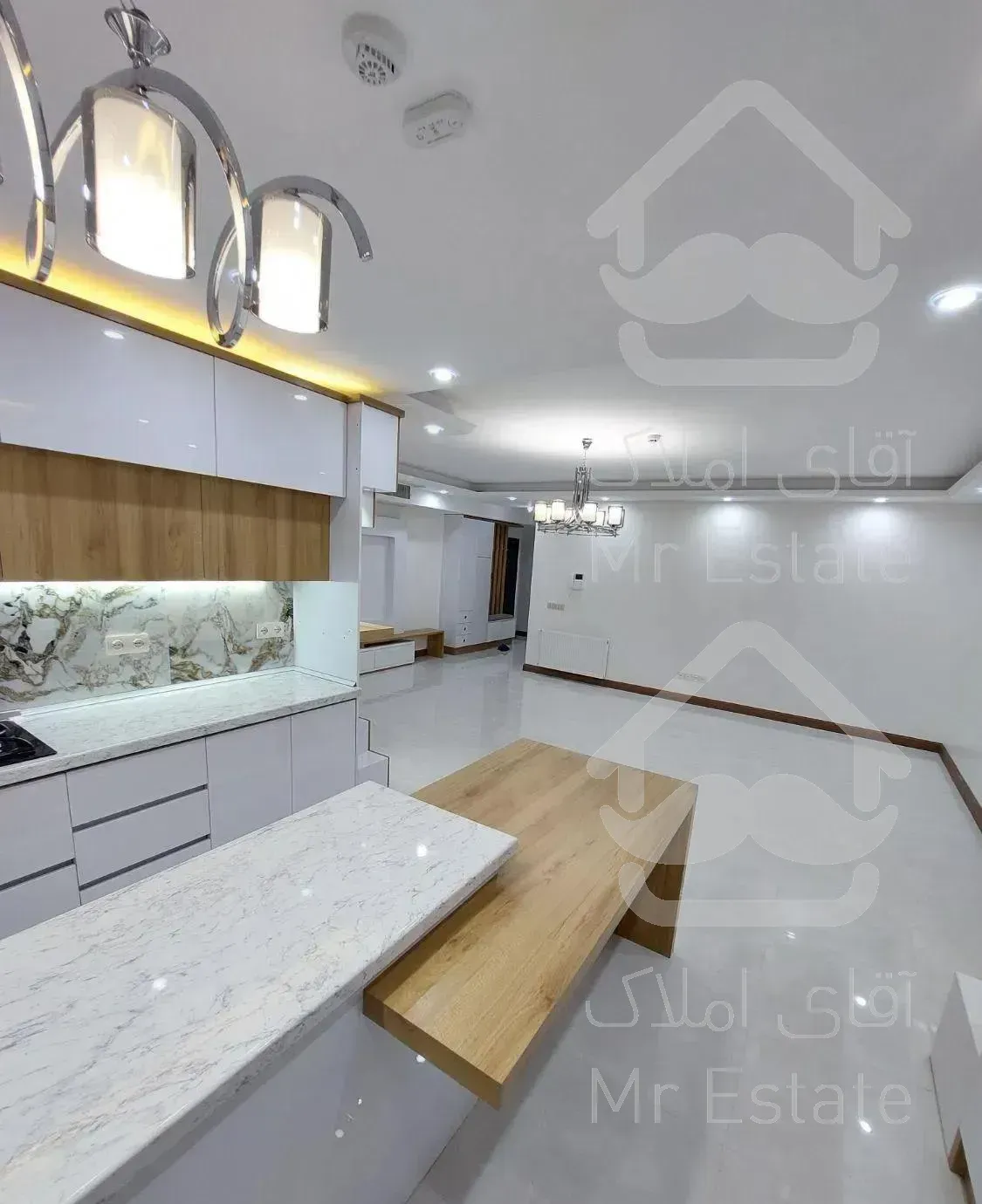 ۱۰۰متر/۳خ/ نقشه طلایی/ فول و نوساز / ۲P سندی