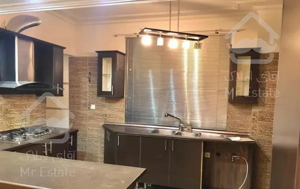 آپارتمان 101متر،دو خوابه،سند شخصی سالم تک برگ