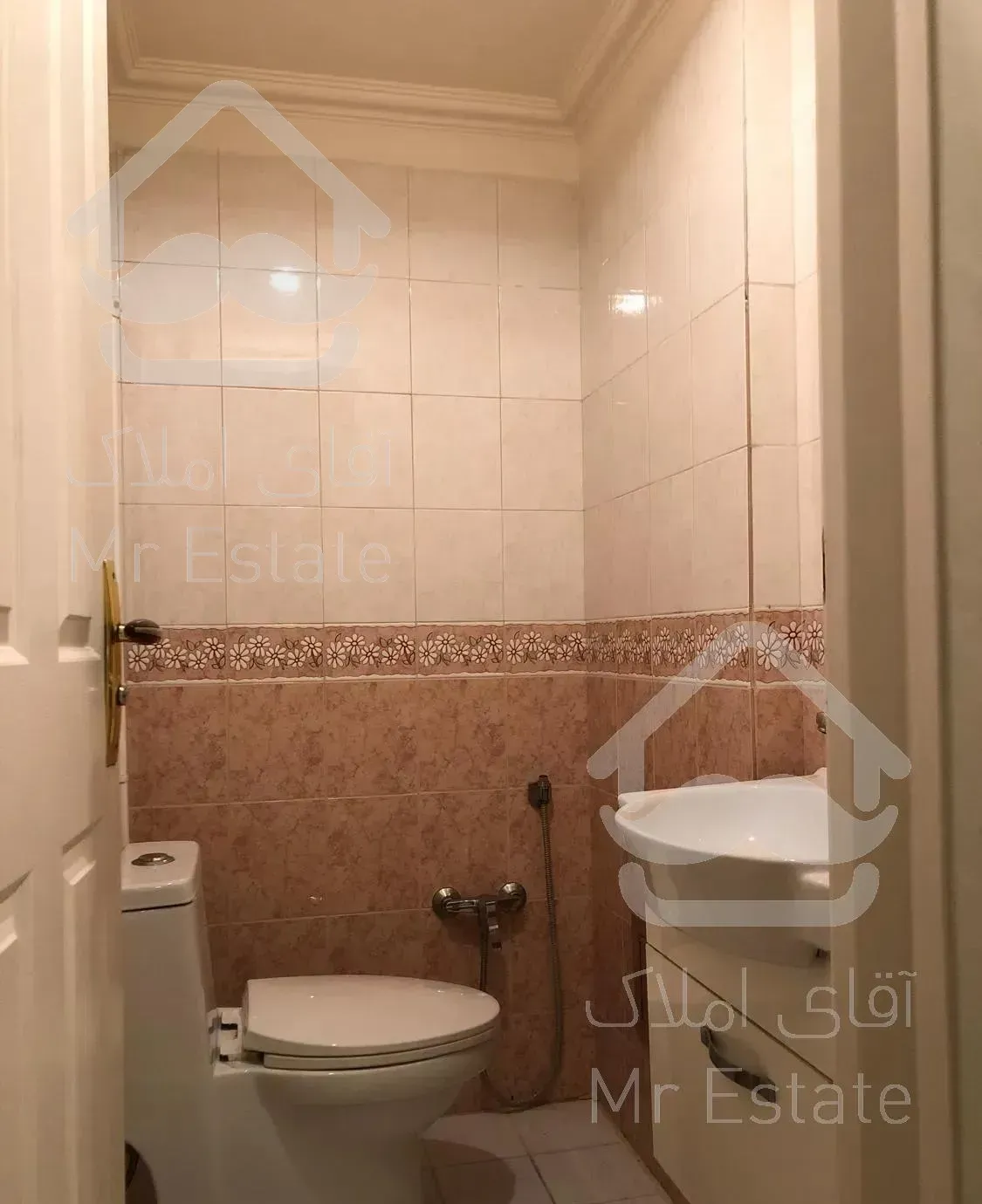 ۸۵ متر / ۲ خواب / شاهین شمالی