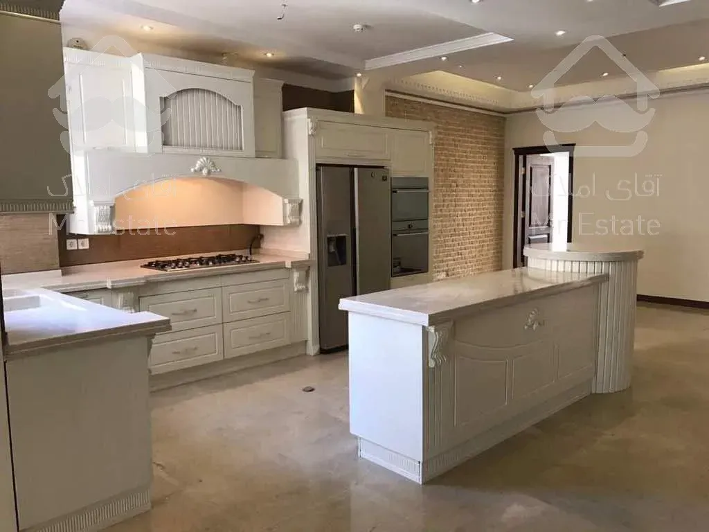 برج ۲۲۰متری ۳خواب ۲تراس قابل چیدمان ۲پارکینگ